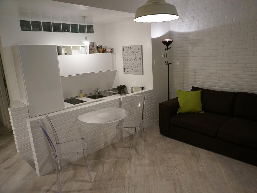Les Suites Di Parma Pokoj fotografie