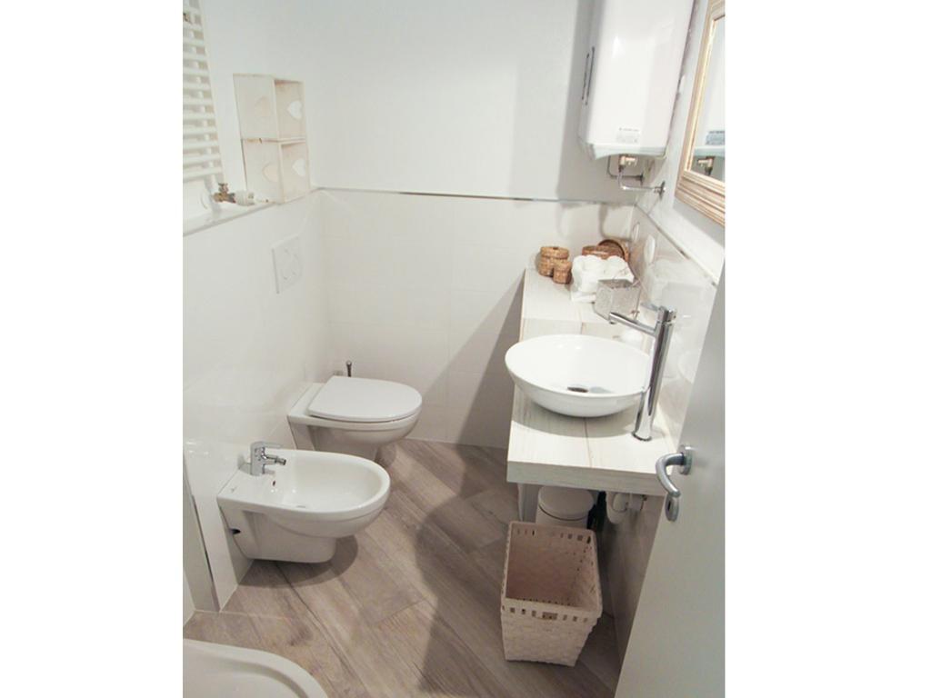 Les Suites Di Parma Pokoj fotografie